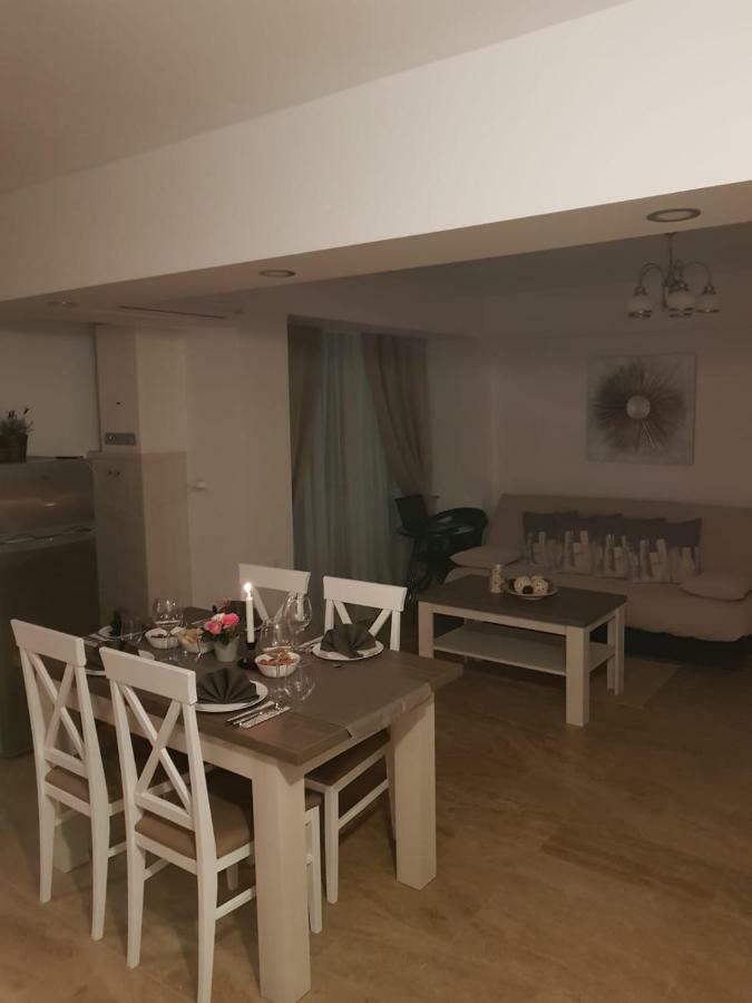 Apartament 2 Camere Ultracentral Râmnicu Vâlcea Extérieur photo
