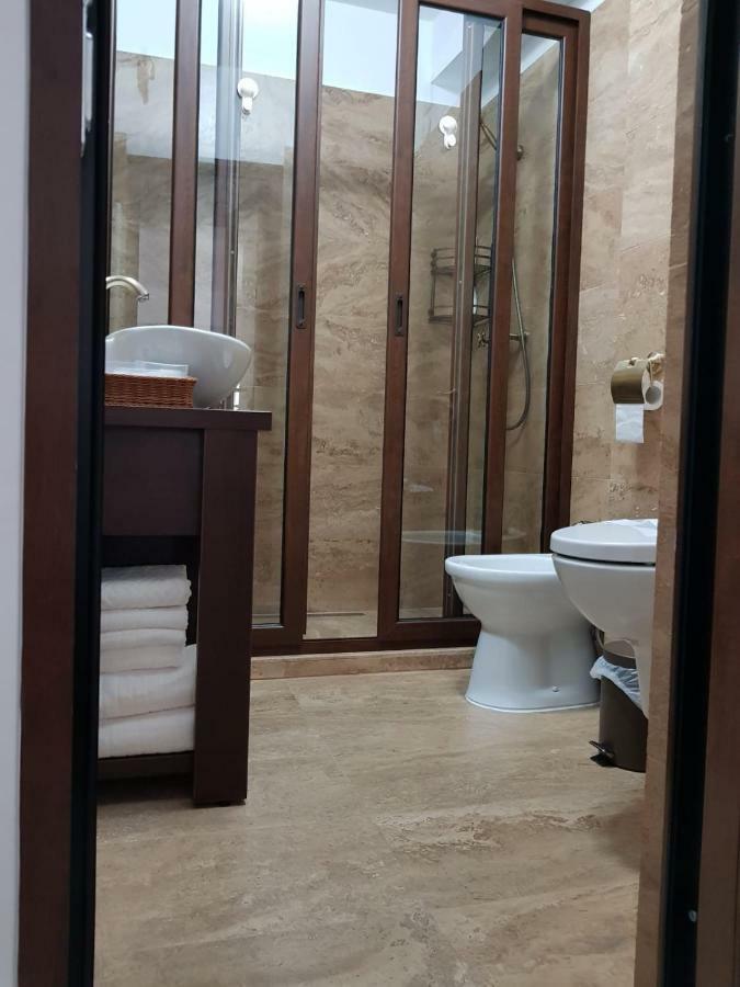 Apartament 2 Camere Ultracentral Râmnicu Vâlcea Extérieur photo