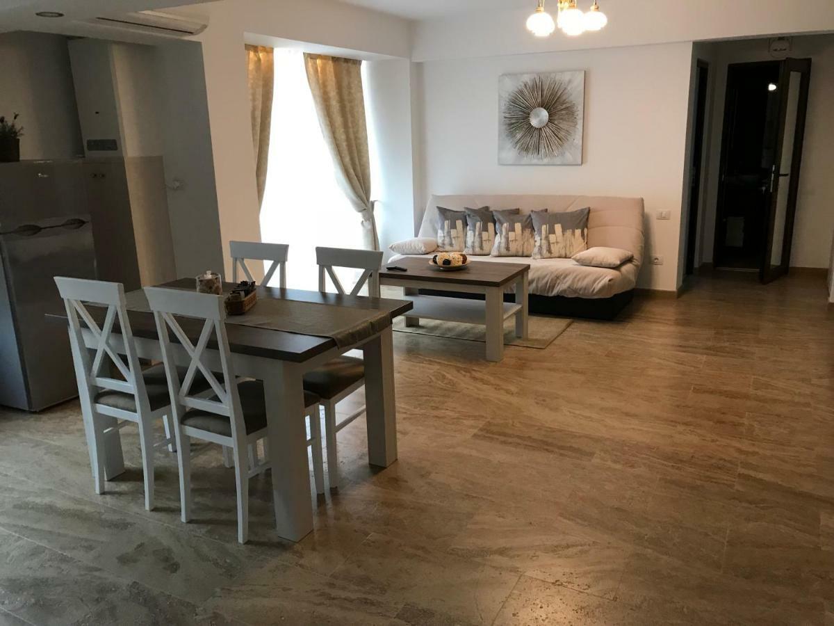 Apartament 2 Camere Ultracentral Râmnicu Vâlcea Extérieur photo